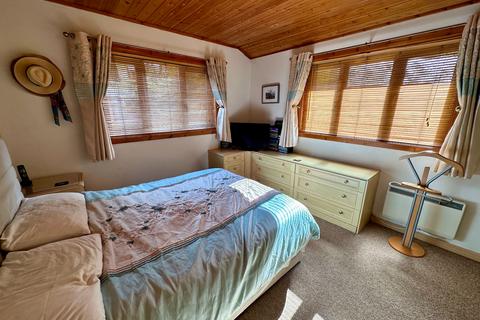 3 bedroom bungalow for sale, 15 Bryniau, Brithdir, Dolgellau, LL40 2TY