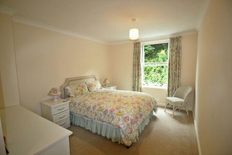 2 bedroom apartment to rent, Clarendon Road, Sevenoaks TN13 1DT