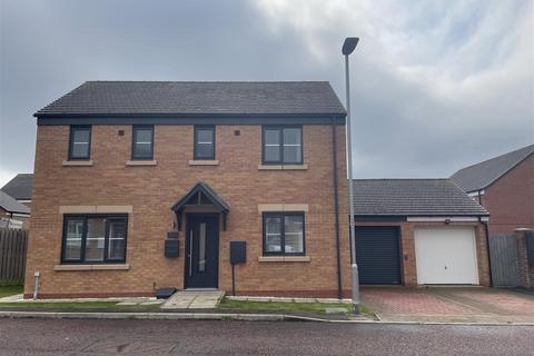 3 bedroom detached house for sale, Sandringham Way, Newfield, Chester Le Street