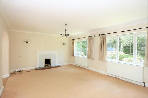 Mallards Oakwood Close, Chislehurst, BR7 5DD