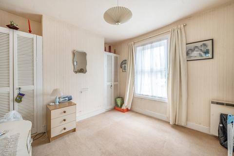 2 bedroom terraced house for sale, Shurdington Road, Gloucestershire GL53