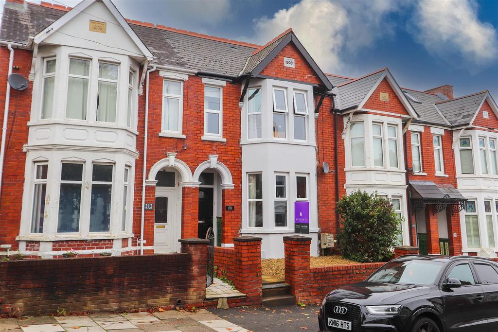 Barry Road, Barry 3 bed terraced house for sale £270,000