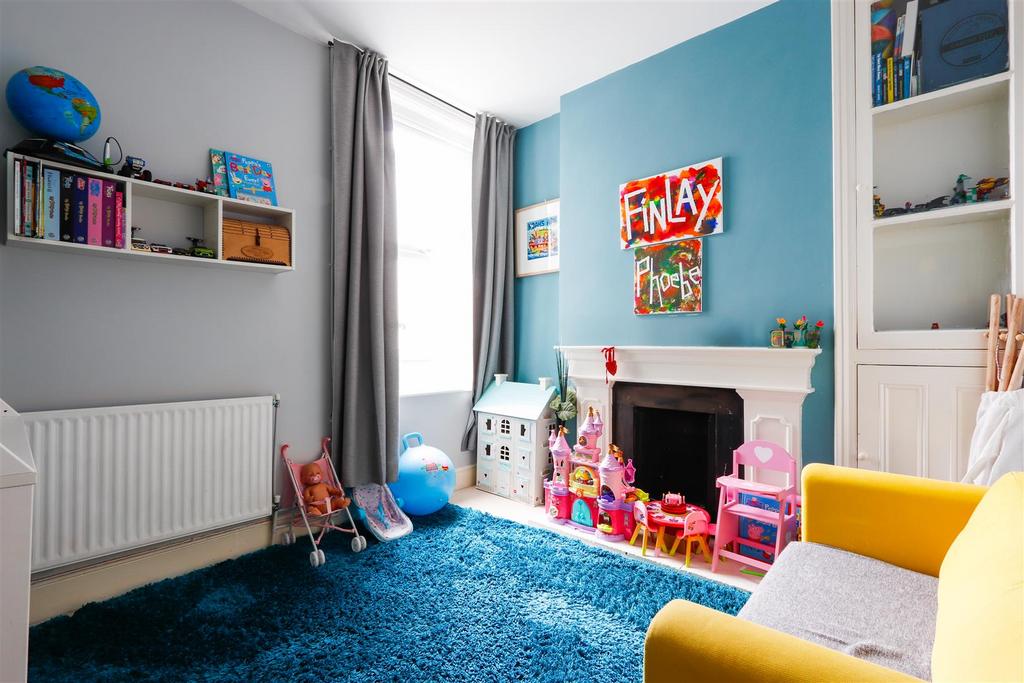 Barry Road, Barry 3 bed terraced house for sale £270,000