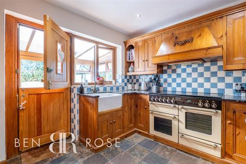 3 bedroom detached bungalow for sale, Knoll Lane, Preston PR4