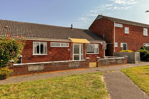 2 bedroom semi-detached bungalow for sale, Pinza Close, Newmarket