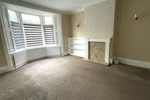 2 bedroom terraced house for sale, North Guards, Whitburn