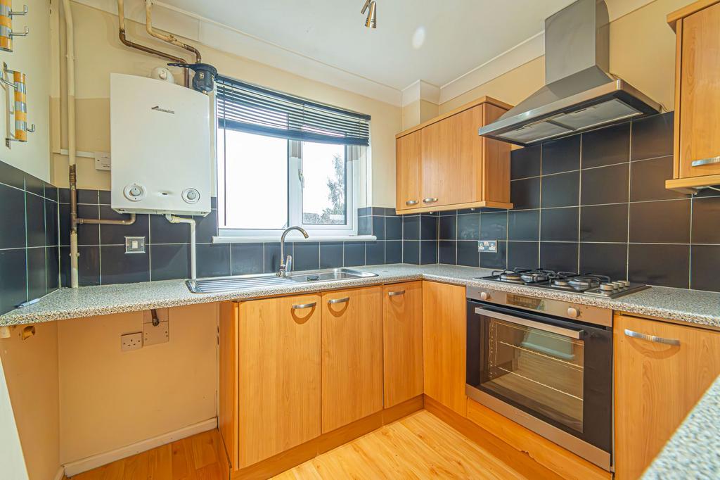 Mill Heath, Bettws, NP20 2 bed terraced house for sale £160,000