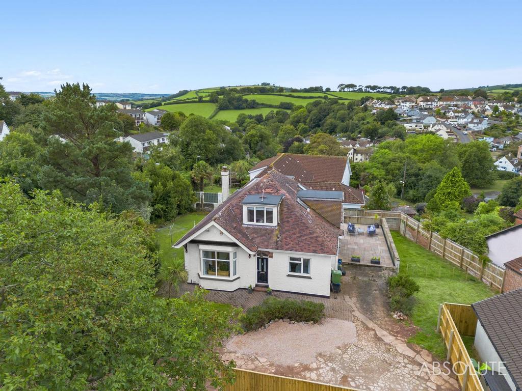 Colley End Road, Paignton, TQ3 3 bed detached house for sale £475,000