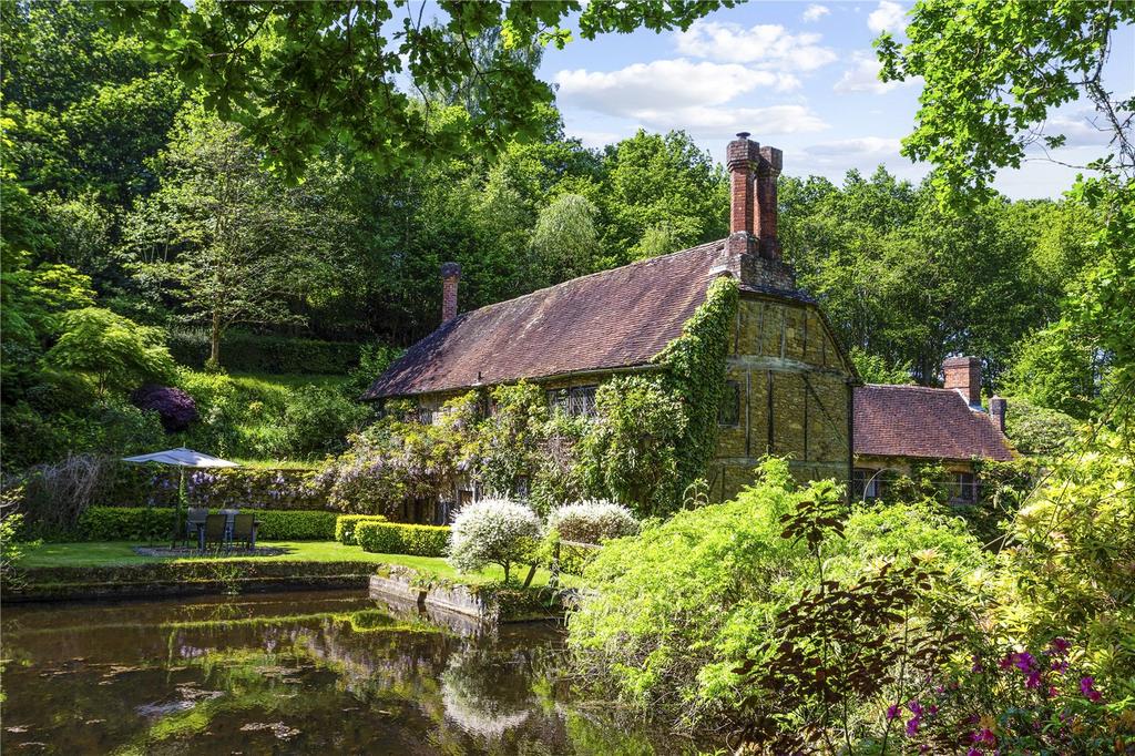 Spectacular Setting