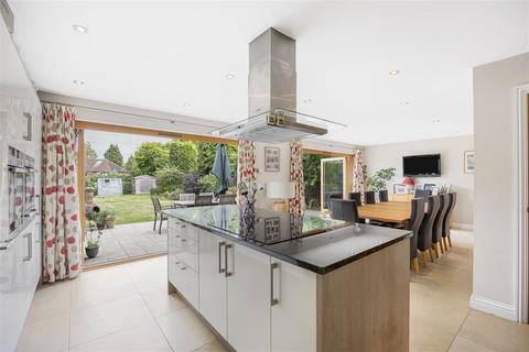 112 Elm Road, Earley, Reading, RG6 5TD