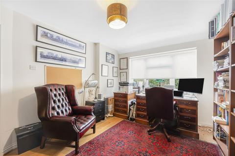 112 Elm Road, Earley, Reading, RG6 5TD