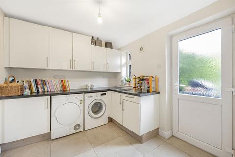 112 Elm Road, Earley, Reading, RG6 5TD