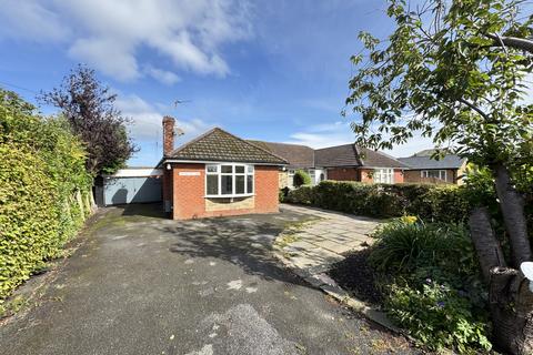 3 bedroom bungalow for sale, Hugh Barn Lane, New Longton PR4