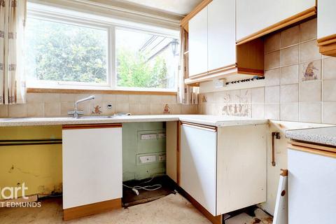 3 bedroom terraced house for sale, Jarman Close, Bury St Edmunds