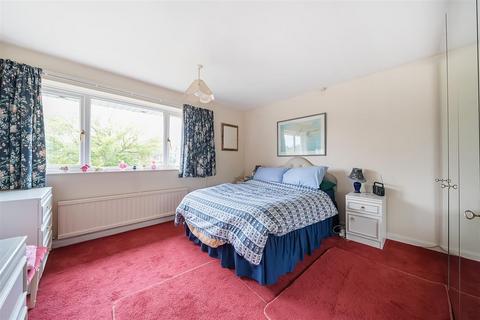 41 Brecon Way, Bedford, MK41 8DD