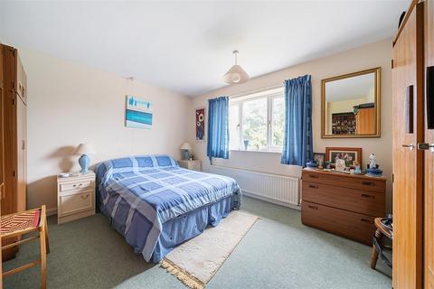 41 Brecon Way, Bedford, MK41 8DD