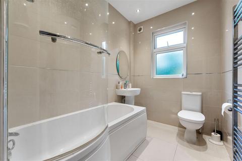 26 Addiscombe Avenue, Croydon, CR0 6LH