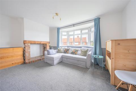 5 Croft Drive, Bramham, Wetherby, LS23 6RJ