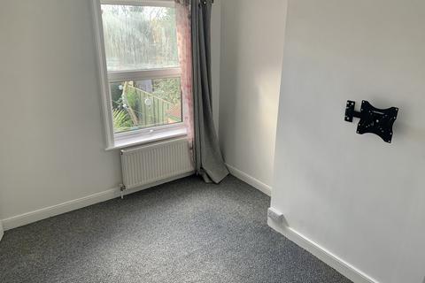 2 bedroom terraced house to rent, Pennygate, Spalding PE11