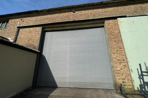 Storage to rent, Ongar