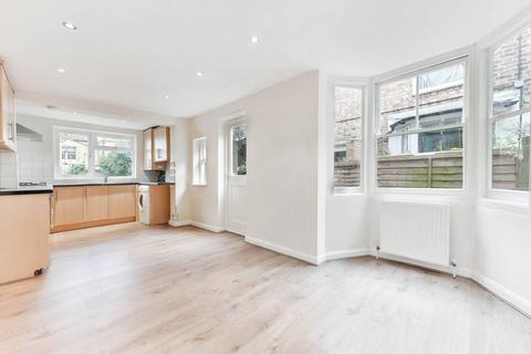 5 bedroom terraced house to rent, Crewys Road, Peckham, London, SE15