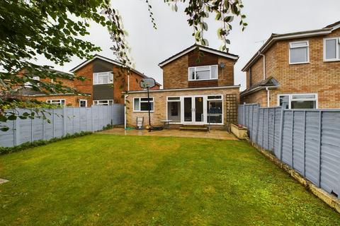 4 bedroom detached house for sale, St. Margarets Grove, Great Kingshill, Buckinghamshire,