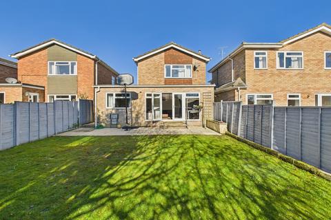 4 bedroom detached house for sale, St. Margarets Grove, Great Kingshill,