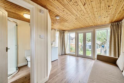 3 bedroom semi-detached house to rent, Crotch Crescent,  Marston,  OX3