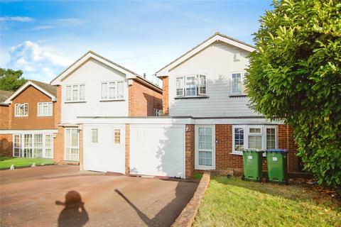 4 bedroom link detached house for sale, Vicarage Close, Kent DA8