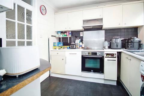 21 Vicarage Close, Erith, DA8 1ET