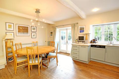 Corner Cottage Barn Close, Nailsworth, Stroud, GL6 0JL