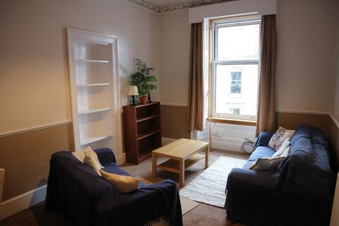 2 bedroom flat to rent, Blackwood Crescent, Newington, Edinburgh, EH9