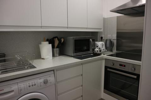 2 bedroom flat to rent, Blackwood Crescent, Newington, Edinburgh, EH9