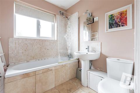 30 Firbank Road, Collier Row, Romford, RM5 2TR