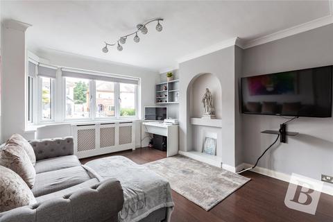 30 Firbank Road, Collier Row, Romford, RM5 2TR