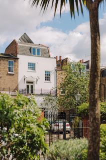 4 bedroom terraced house for sale, Hoxton Street, London N1