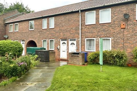 3 bedroom flat for sale, Oldgate Court, Morpeth