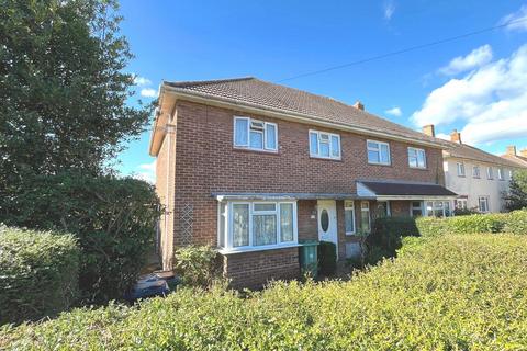 3 bedroom semi-detached house for sale, Meadow Road, East Cowes