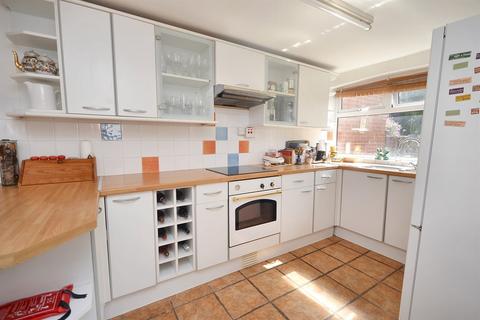 2 bedroom terraced house for sale, Wilton