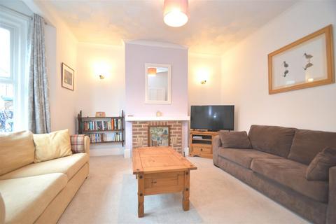 3 bedroom semi-detached house for sale, Yarborough Road, East Cowes