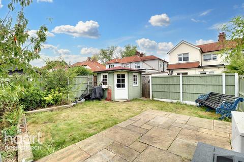 2 bedroom maisonette for sale, Slewins Lane, HORNCHURCH