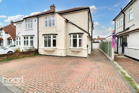 2 bedroom maisonette for sale, Slewins Lane, HORNCHURCH