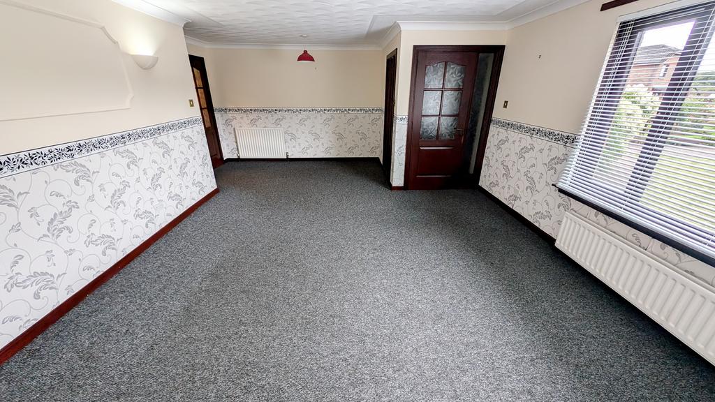 Strone Gardens, Kilsyth G65 2 bed detached bungalow for sale £265,000