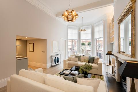 2 bedroom flat for sale, Pont Street, London SW1X