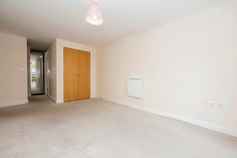 10 Carmichael Avenue, Greenhithe, DA9 9TD