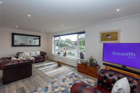 2 bedroom detached bungalow for sale, Willow Close, Hythe, CT21