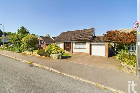 4 bedroom detached bungalow for sale, Rostherne Avenue, High Lane, Stockport, SK6