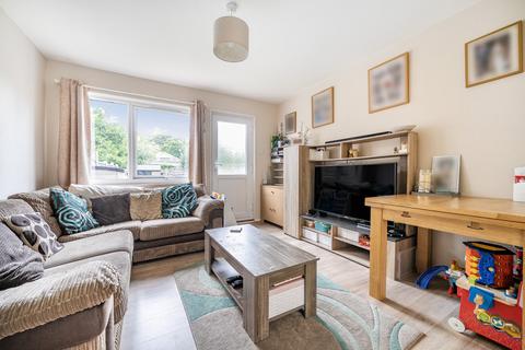 8 Castle Street, Fleet, GU52 7ST