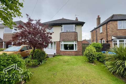 3 bedroom detached house to rent, Beauclerk Road, Lytham St Annes, FY8 3LR