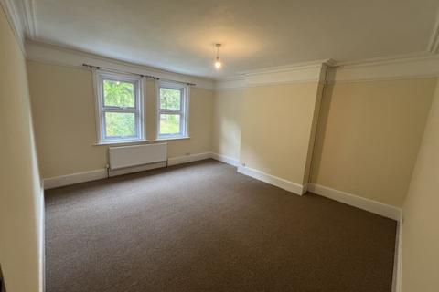 2 bedroom flat to rent, Sandgate Hill, Sandgate, CT20